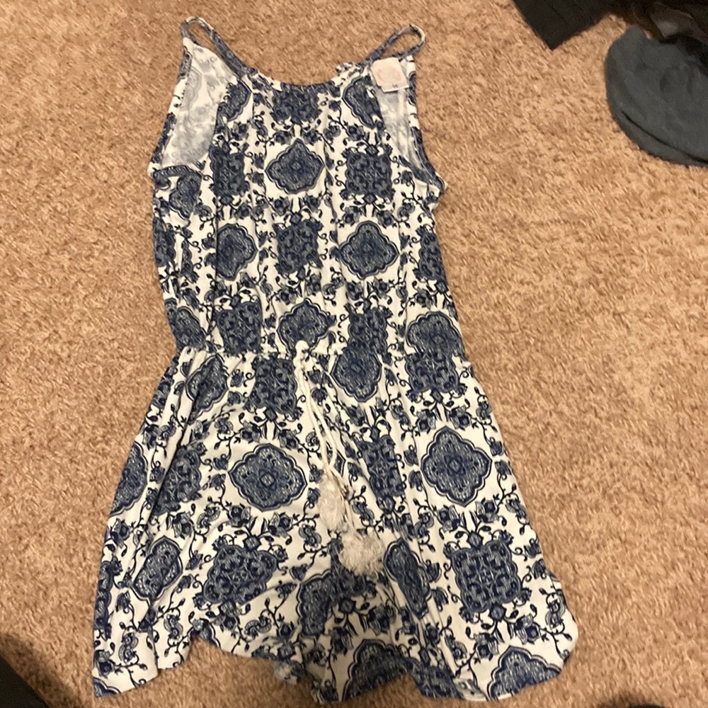 Blue and white flower romper, good condition